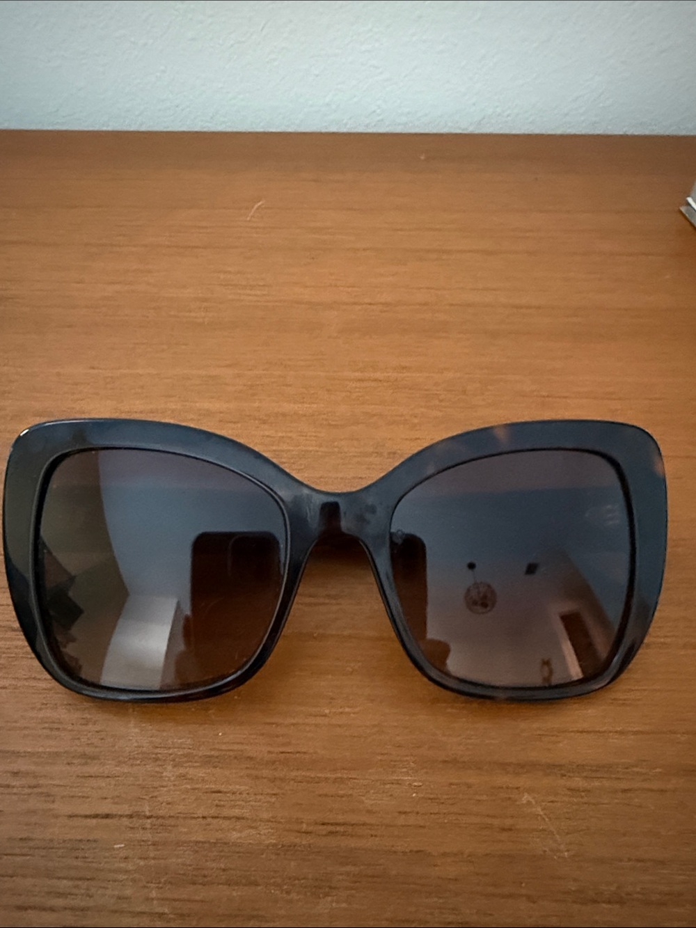 Dolce & Gabbana DG4348 Oversized Tortoise Brown Gradient Sunglasses w/ Receipt
